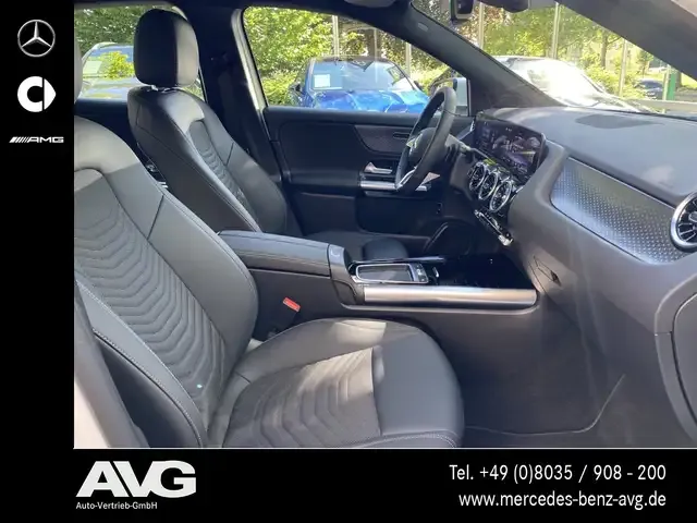 Mercedes-Benz GLA 180