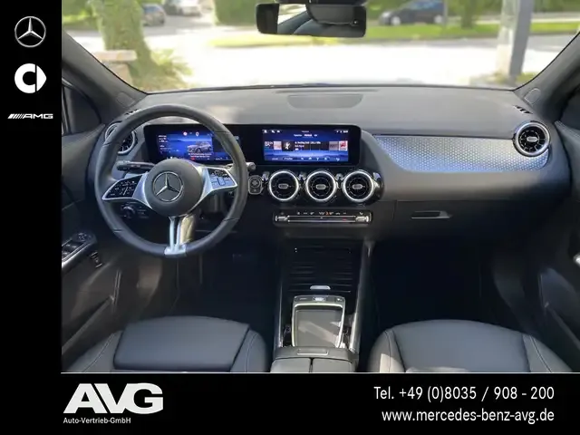 Mercedes-Benz GLA 180
