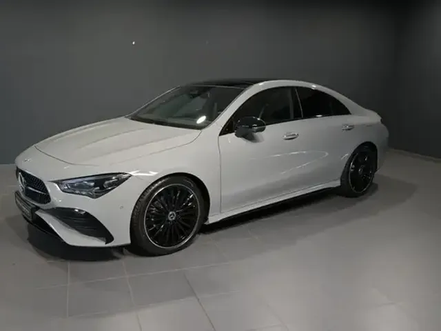 Mercedes-Benz CLA 180
