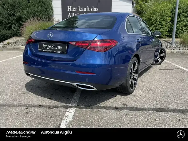 Mercedes-Benz C 180