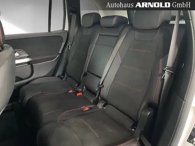Mercedes-Benz GLB 250