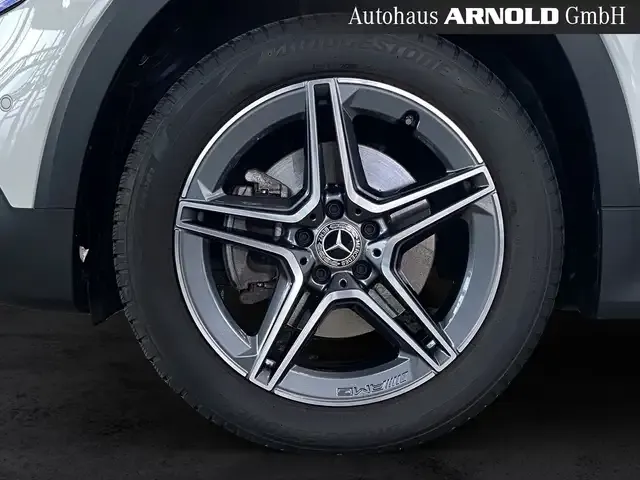 Mercedes-Benz GLB 250