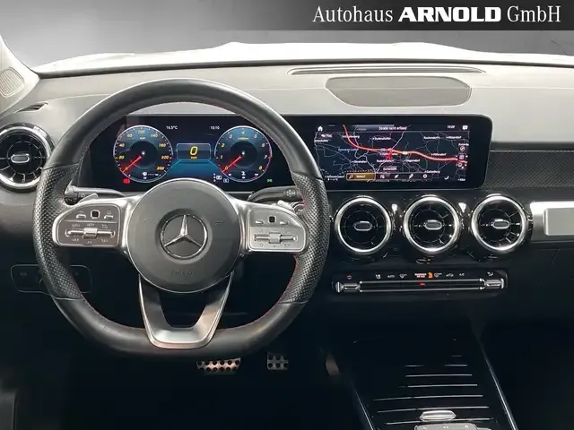 Mercedes-Benz GLB 250