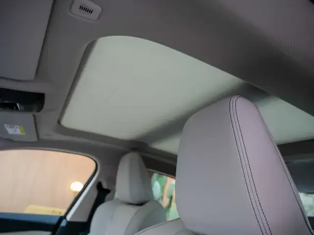 BMW 216