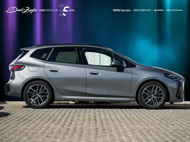 BMW 220
