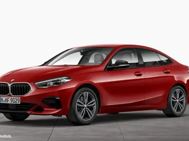 BMW 218