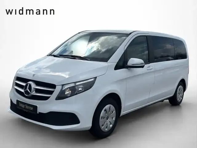 Mercedes-Benz V 220