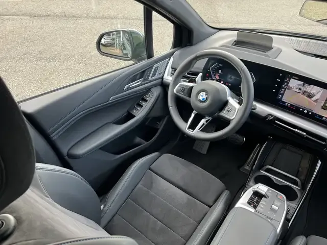 BMW 220