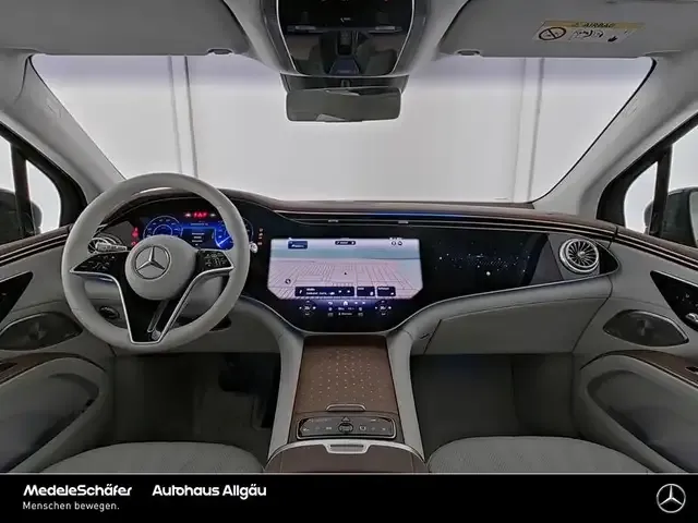 Mercedes-Benz EQS SUV