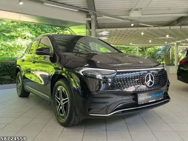 Mercedes-Benz EQA 300