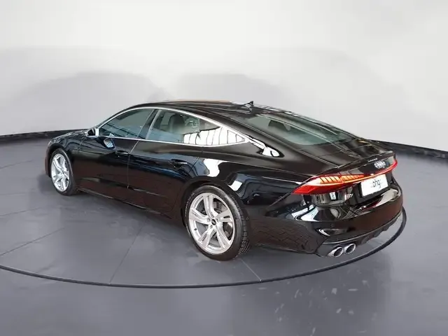 Audi S7