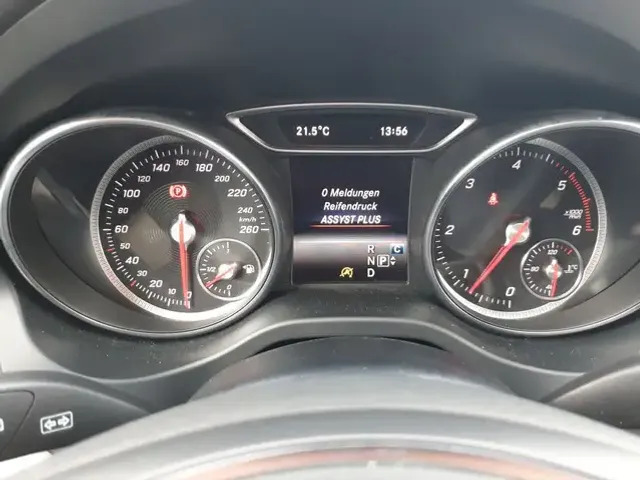 Mercedes-Benz Sonstiges