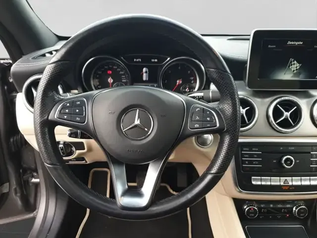 Mercedes-Benz Sonstiges