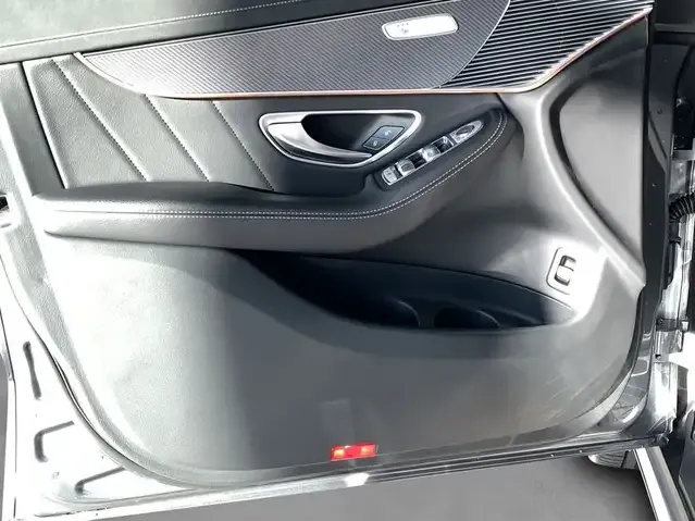 Mercedes-Benz EQC 400