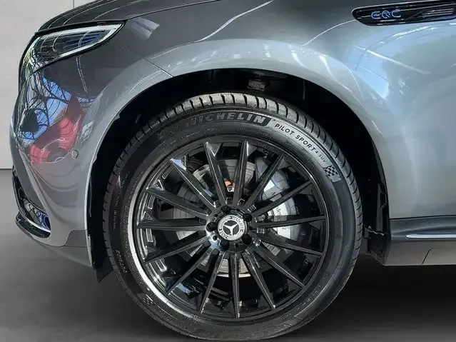 Mercedes-Benz EQC 400