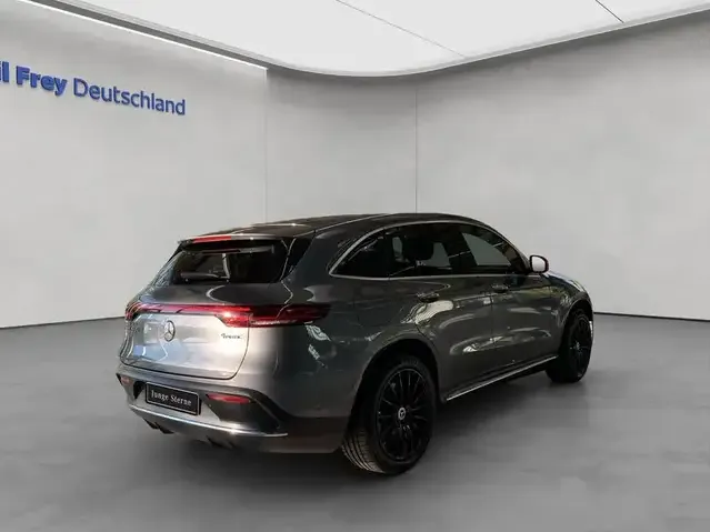 Mercedes-Benz EQC 400