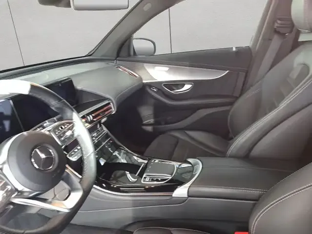 Mercedes-Benz EQC 400