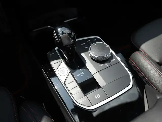 BMW 128