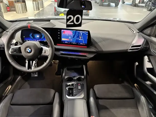BMW 235