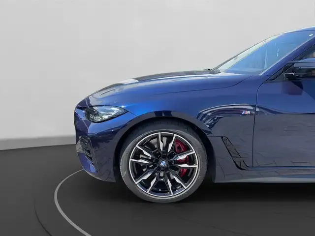 BMW 440