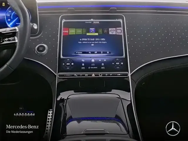 Mercedes-Benz EQE SUV