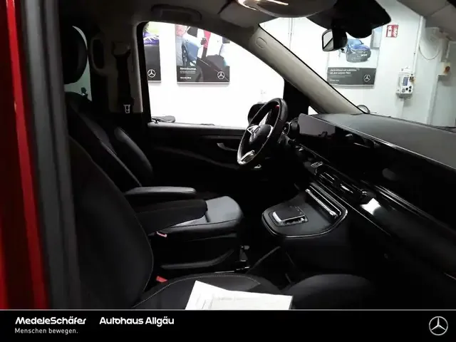 Mercedes-Benz EQV 300