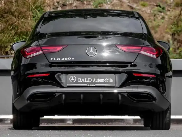 Mercedes-Benz CLA 250
