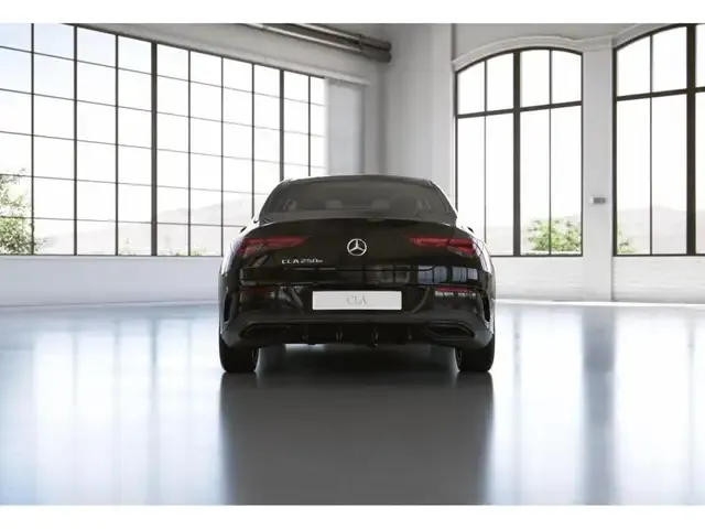 Mercedes-Benz CLA 250