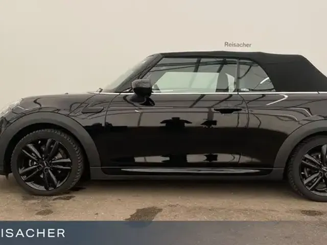 MINI Cooper Cabrio