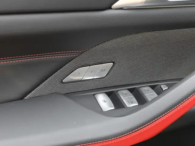 BMW 440