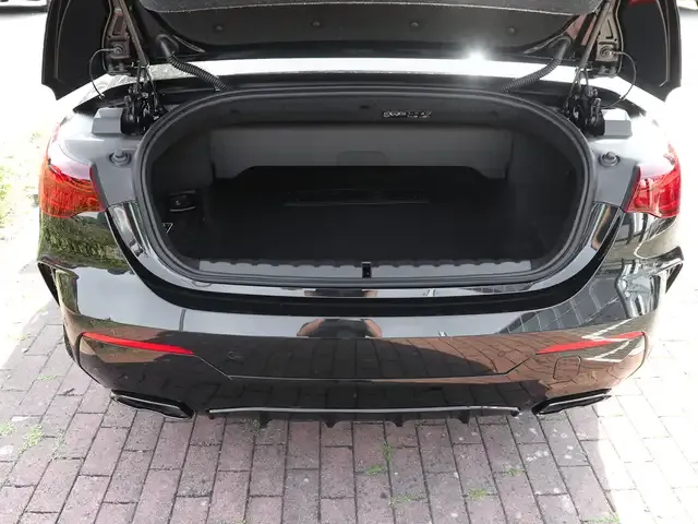 BMW 440