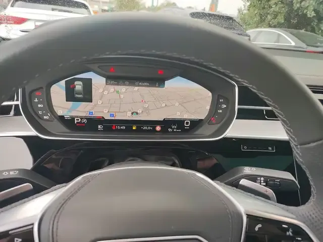 Audi S8