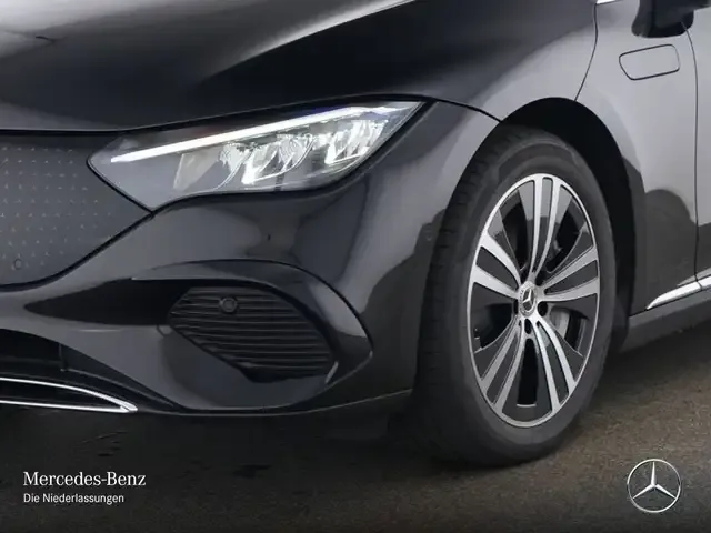 Mercedes-Benz EQE 350