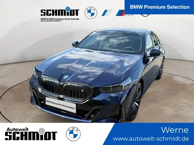 BMW i5