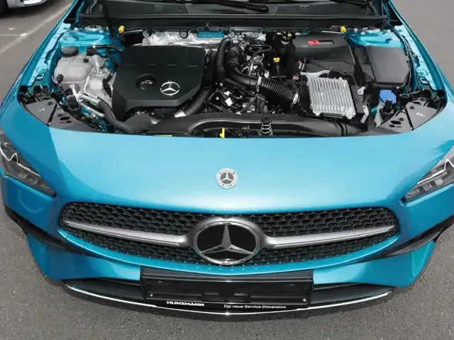 Mercedes-Benz CLA 200