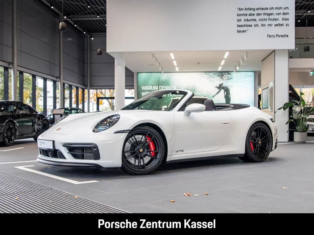 Porsche 992