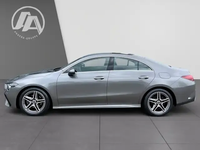 Mercedes-Benz CLA 180