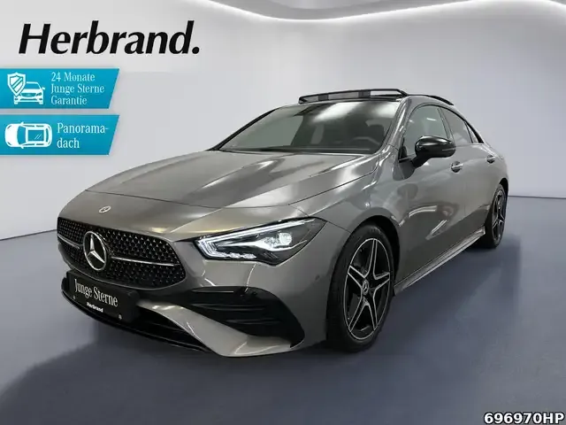 Mercedes-Benz CLA 200