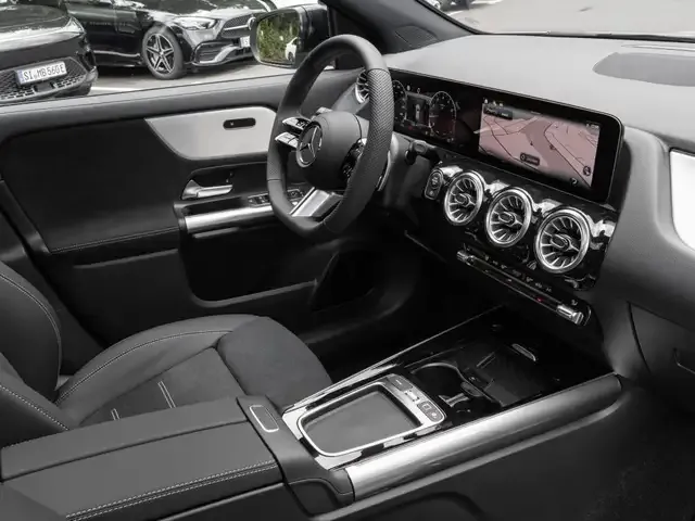 Mercedes-Benz GLA 250
