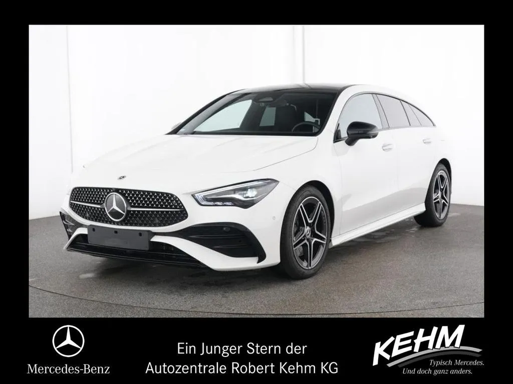 Mercedes-Benz CLA 200