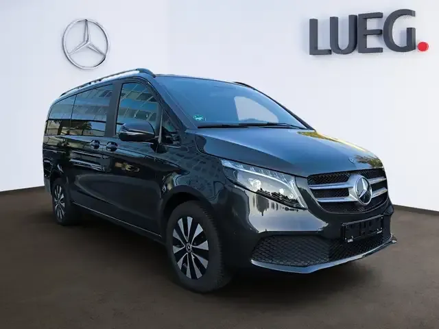 Mercedes-Benz V 250