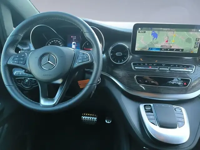 Mercedes-Benz V 250