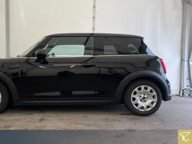 MINI One