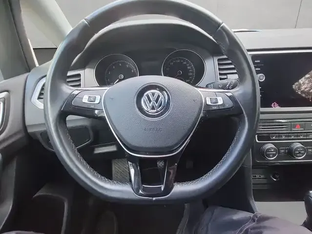 Volkswagen Golf Sportsvan