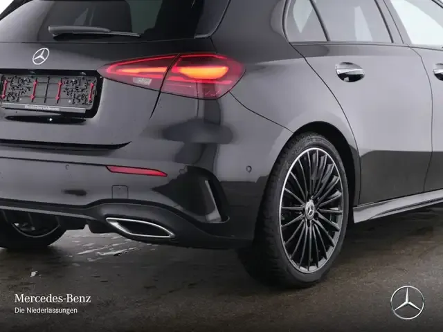 Mercedes-Benz A 220