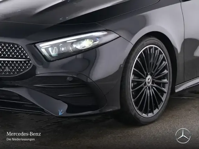 Mercedes-Benz A 220