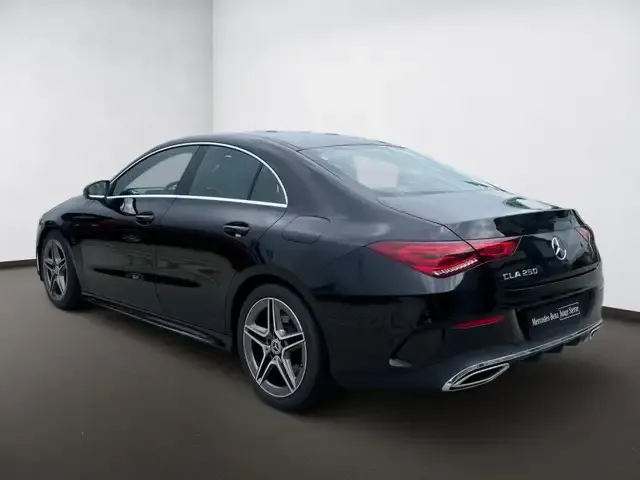 Mercedes-Benz CLA 250