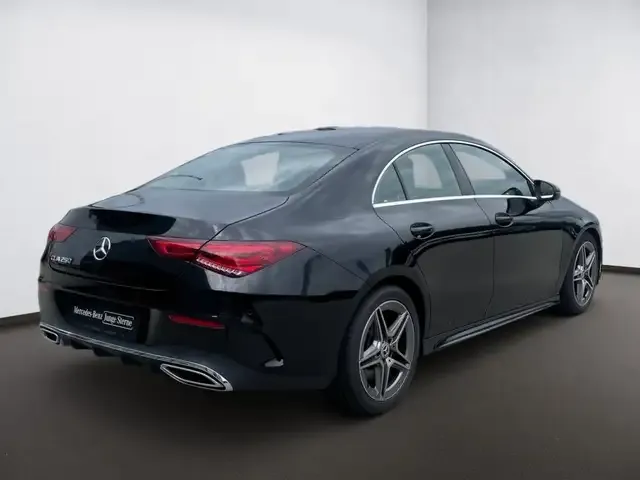 Mercedes-Benz CLA 250