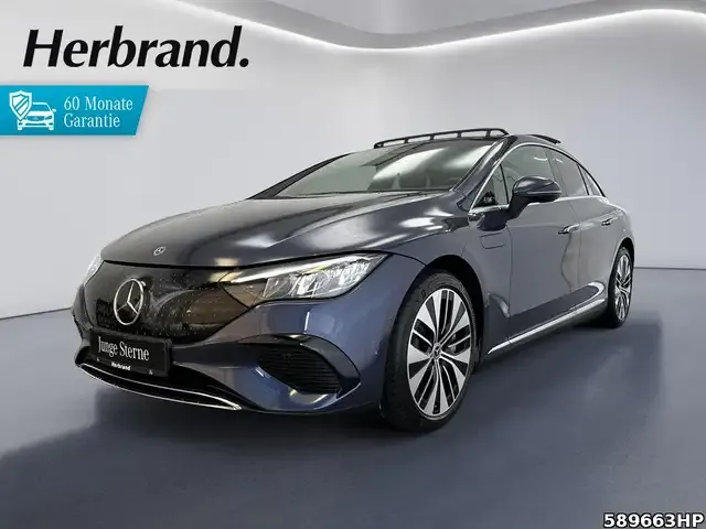 Mercedes-Benz EQE 300