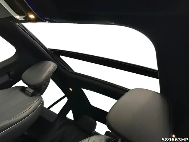 Mercedes-Benz EQE 300